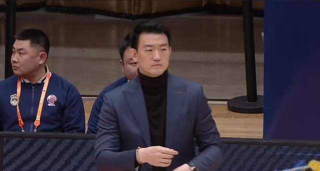 九游体育-广厦输球仍第1，广东追平豪门，山东逼近前4，辽宁第13，黑马陨落